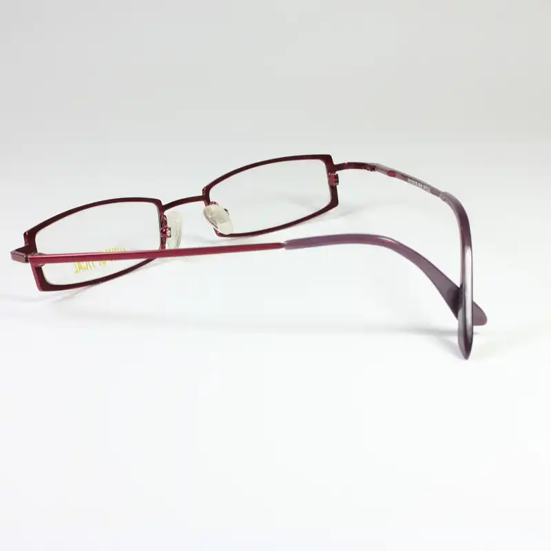 فریم عینک طبی نیواپتیکال مدل NEW1