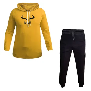 ست تی شرت کلاه دار و شلوار مردانه مدل RE 6408