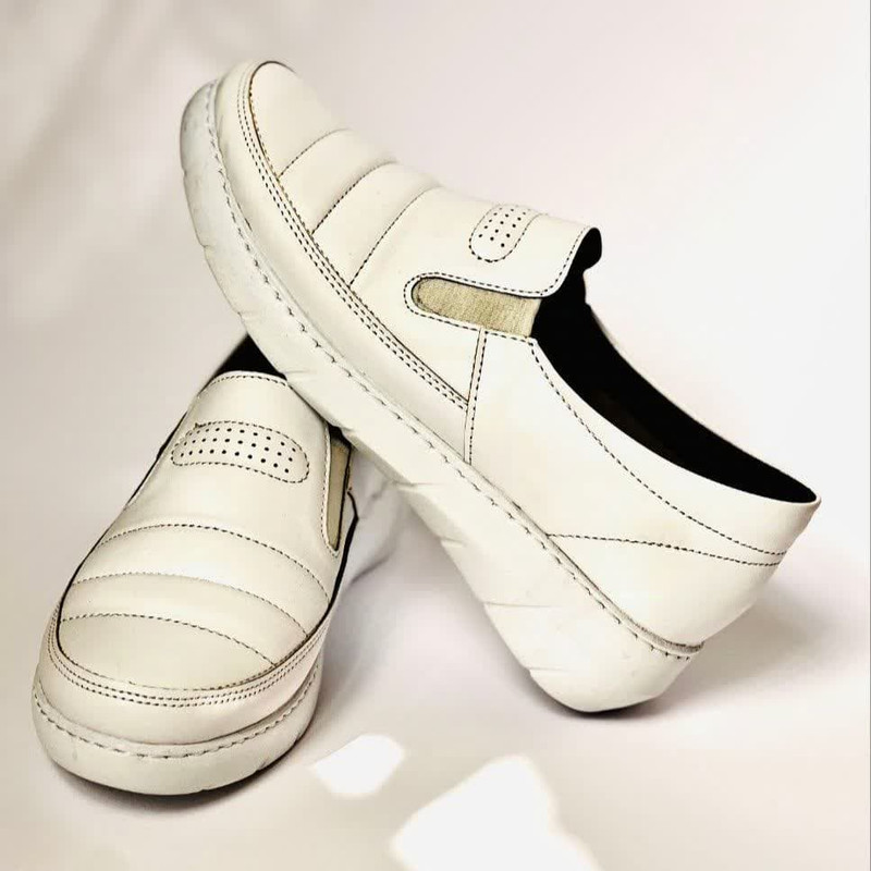 کفش طبی زنانه مدل پافر