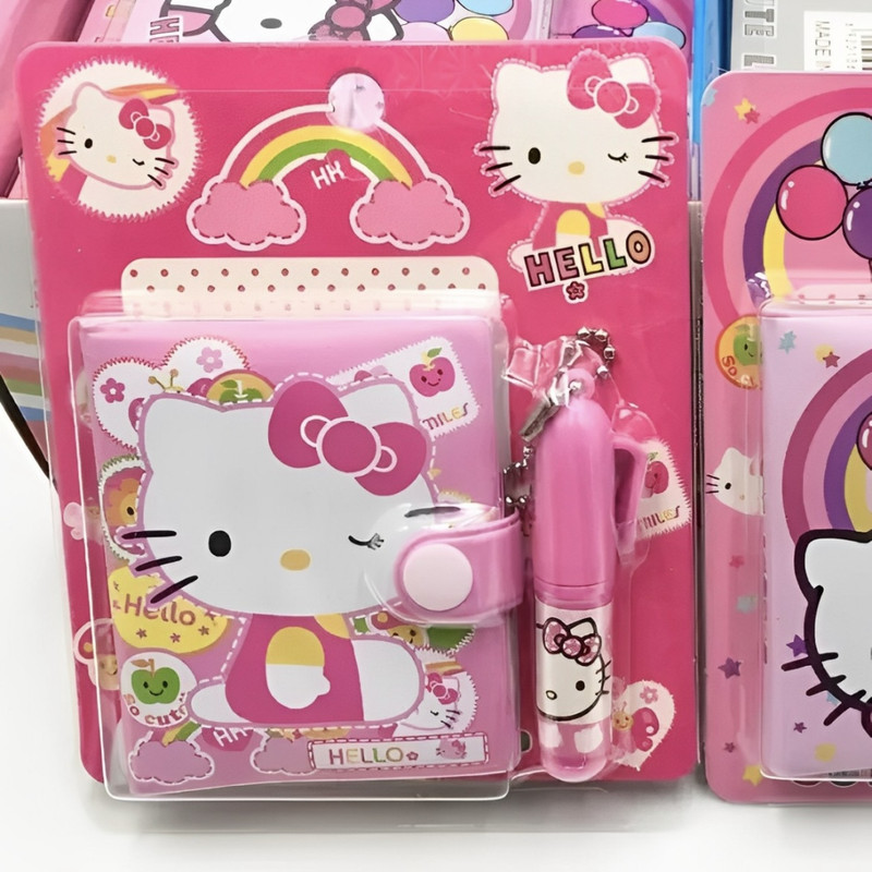 دفترچه یادداشت 40 برگ طرح هلو کیتی به همراه خودکار