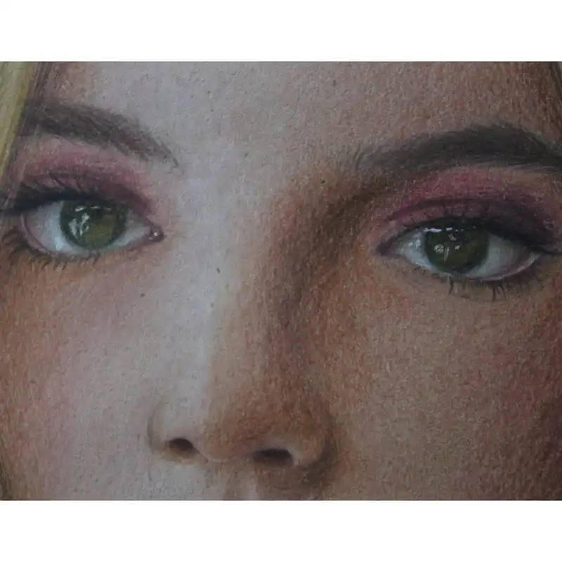 نقاشی مداد رنگی مدل آنیا تیلور جوی کد 01