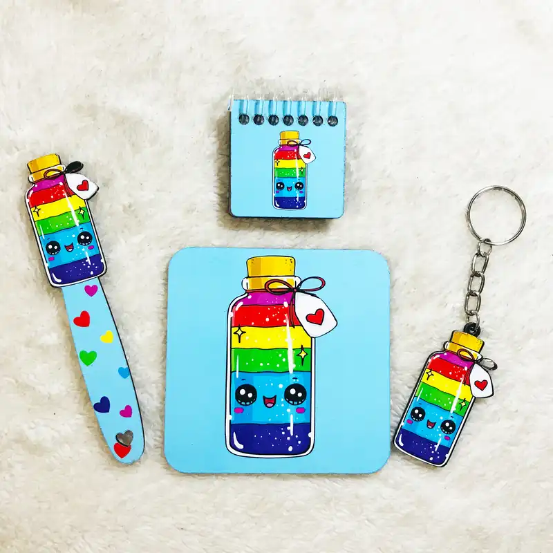 بسته لوازم تحریر مدل فانتزی رنگی کد 04 مجموعه 4 عددی