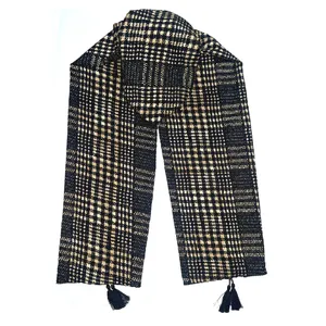 شال زنانه مدل نخی پاییزه طرح چهارخانه