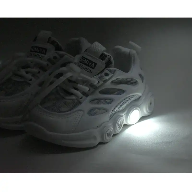 کفش مخصوص پیاده روی بچگانه مدل چراغ دار کد C-8204