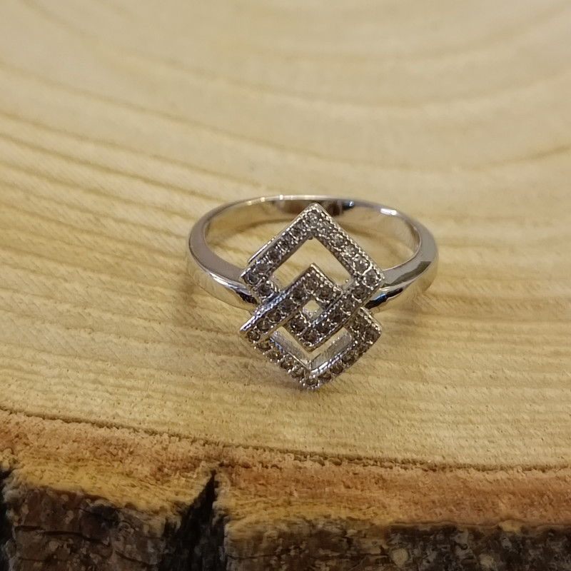 انگشتر زنانه مدل لوزی نگین دار