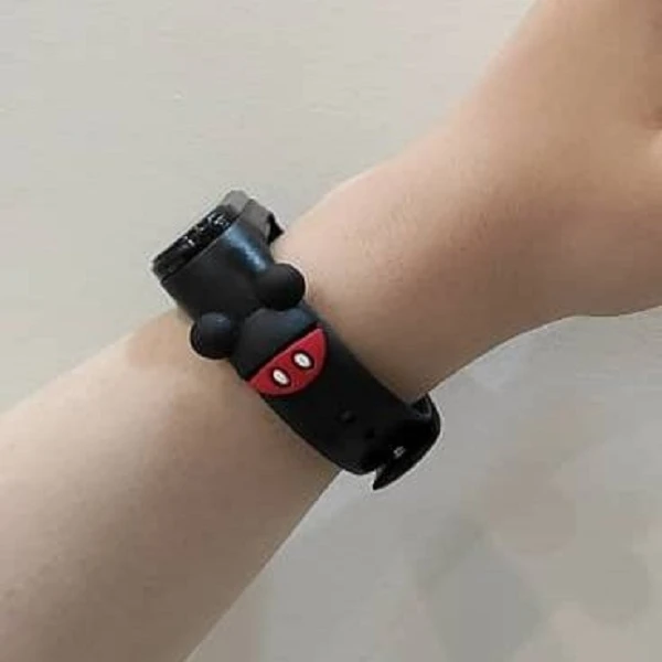 عکس شماره 3 : ساعت مچی دیجیتال مدل میکی موس