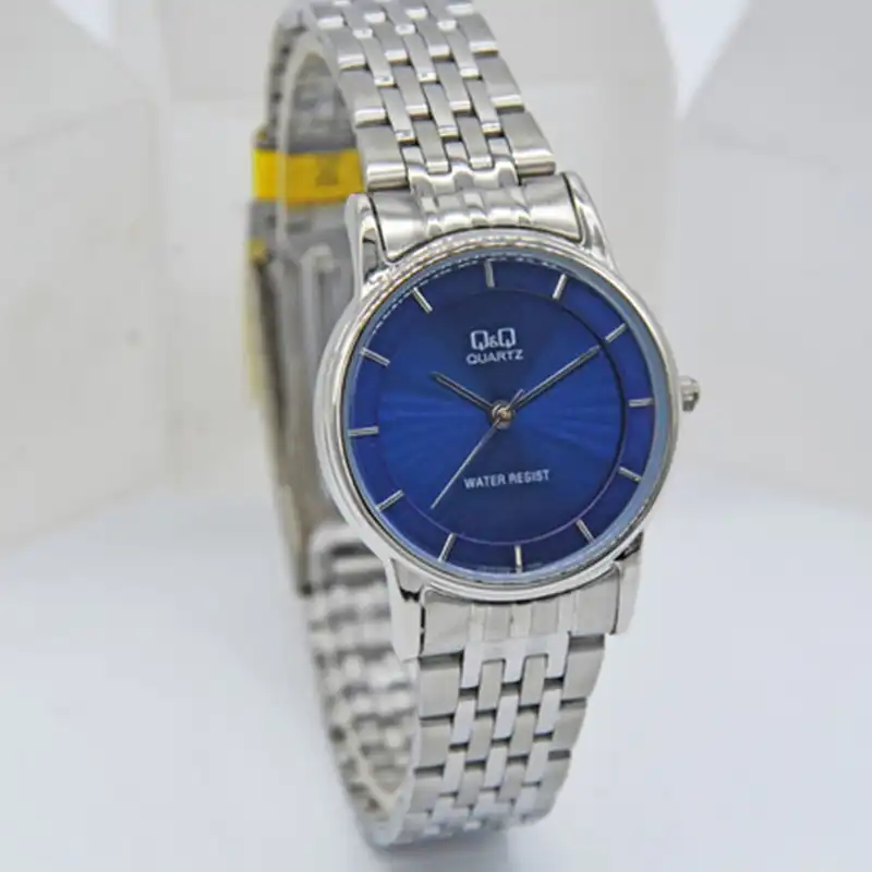 ساعت مچی عقربه ای زنانه کیو اند کیو مدل QA57J202Y