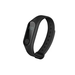 بند هوشمند مدل m2 comfortable به همراه سه عدد بند 