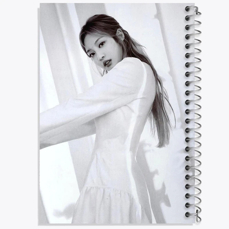 دفتر مشق 50 برگ خندالو مدل نینگ نینگ گروه آسپا Aespa کد 19721