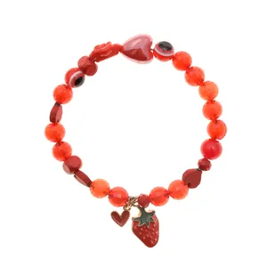 دستبند دخترانه دلنار گالری مدل قلب و توت فرنگی