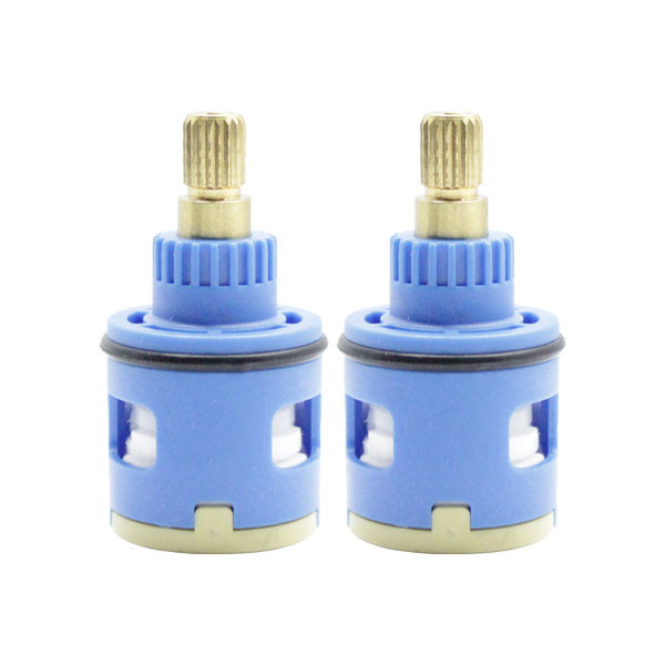 مغزی شیرآلات دینا مدل DN-Distributor بسته 2 عددی مغزی شیرآلات دینا مدل DN-Distributor بسته 2 عددی