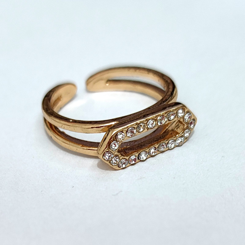 انگشتر زنانه مدل نگین دار کد 00548 انگشتر زنانه مدل نگین دار کد 00548