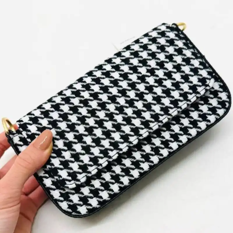 کیف دوشی زنانه مدل pich