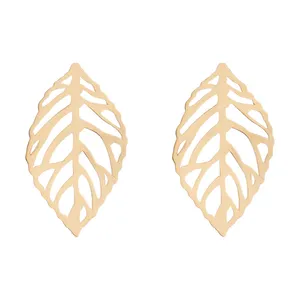 گوشواره طلا 18 عیار زنانه الن نار مدل 0928