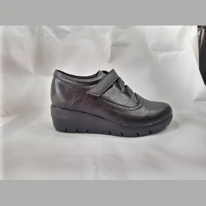 کفش طبی زنانه مدل 303