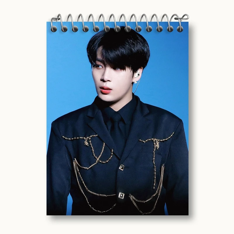 دفتر یادداشت 50 برگ خندالو مدل جونگهو گروه ایتیز ATEEZ کد 12307