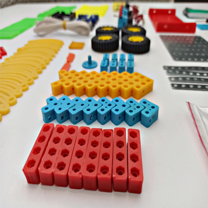 عکس شماره 7 : کیت آموزشی رباتیک سان مدل حرفه ای