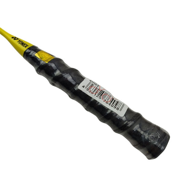 راکت بدمینتون یونکس مدل voltric dg 