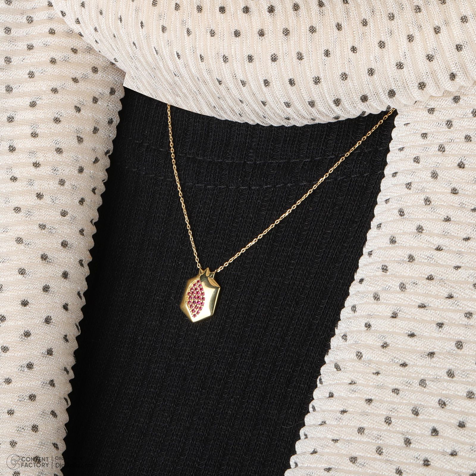 گردنبند طلا 18 عیار زنانه با زنجیر حلقهای (فلامینگو) وی گالری مدل انار کد NA1695 -  - 9