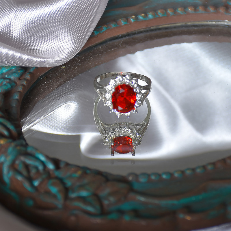 انگشتر نقره زنانه نقره جات لطفی مدل یاقوت کد ANSH06