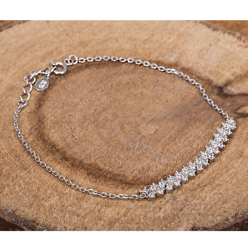 دستبند نقره زنانه مدل 02