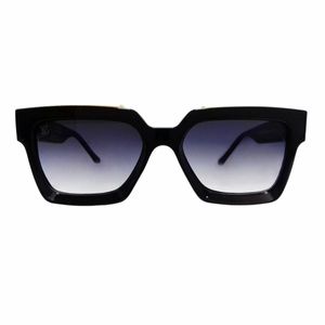 نقد و بررسی عینک آفتابی لویی ویتون مدل 9008 توسط خریداران