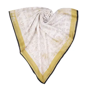 روسری زنانه پروشات مدل اسپان کد 3