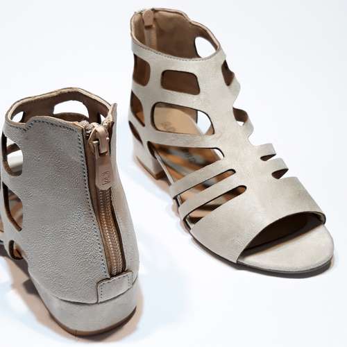 صندل زنانه مدل رانا کد 2021SK