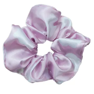 کش مو زنانه مدل اسکرانچی ساتن ابریشم طرح ابر 