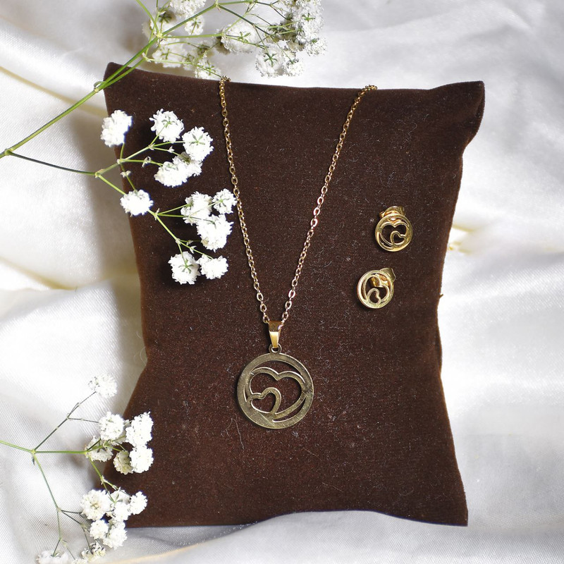 نیم ست زنانه استیل طرح قلب کد NSAT02