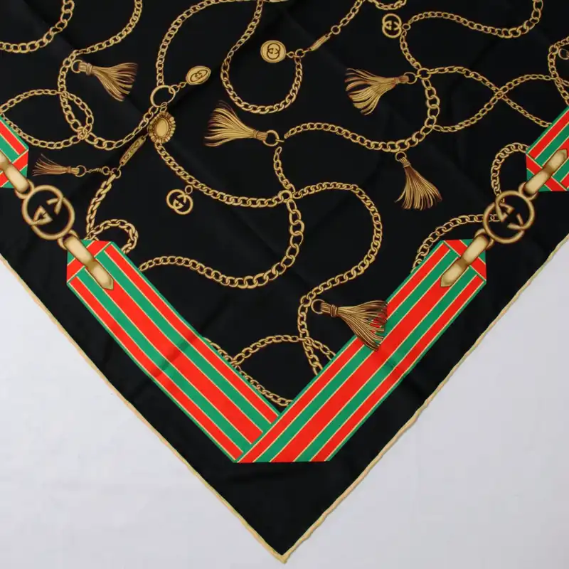 روسری زنانه مدل ابریشم طرح زنجیر آویز دار کد 6025