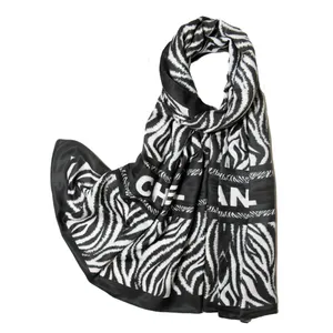 شال زنانه مدل پاییزه زبرا کد sar-1690