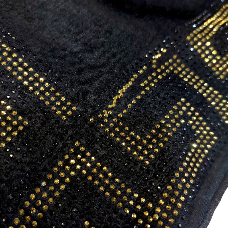 روسری زنانه مدل نگین کوب