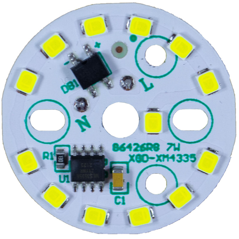 چیپ لامپ ال ای دی 7 وات مدل XGD کد 220V چیپ لامپ ال ای دی 7 وات مدل XGD کد 220V