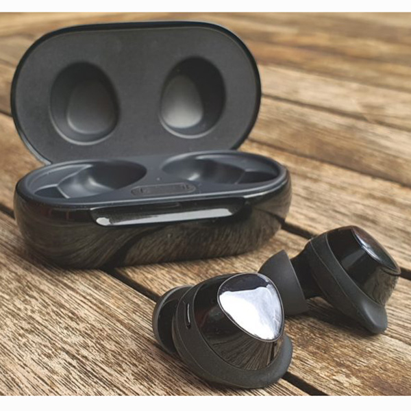 مدل Galaxy Buds Plus 