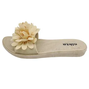 دمپایی زنانه نیکتا مدل 015-9-CR گلدار