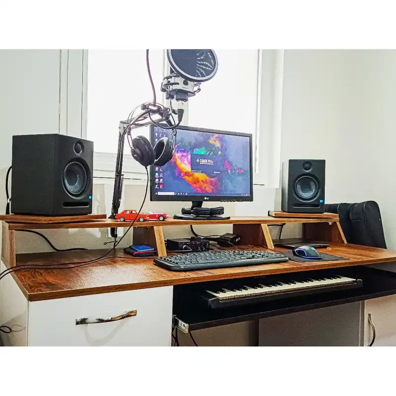 میز استودیو مدل DLP5L