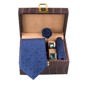 ست کراوات و دستمال جیب و گل کت و دکمه سردست مردانه جیان فرانکو روسی مدل GF-PA1176-DB