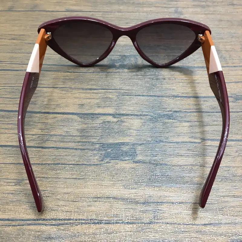 عینک آفتابی زنانه مدل 1843