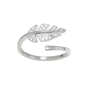 انگشتر نقره زنانه مدل مینیمال  کد 10029