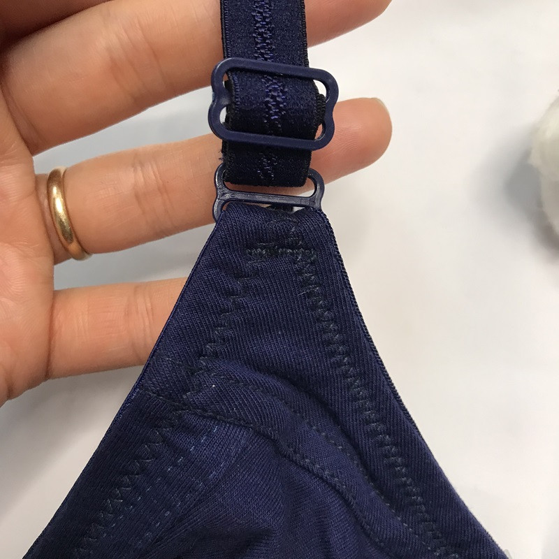 سوتین زنانه شارمین مدل نخی دور بسته رنگ سرمهای