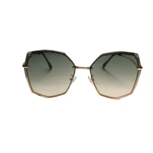 عینک آفتابی زنانه مدل 8378G-N