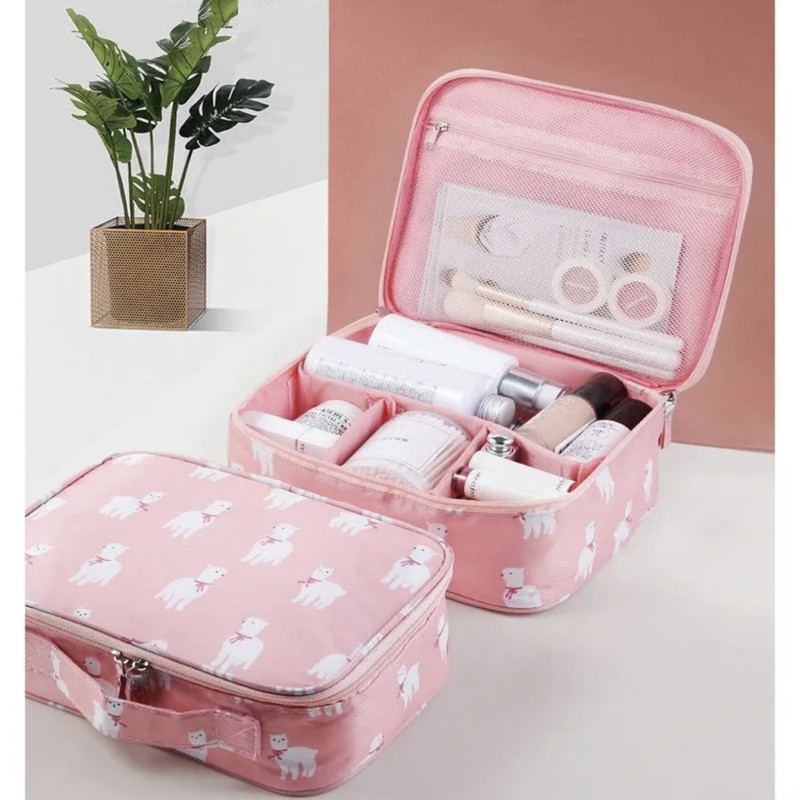 کیف لوازم آرایش زنانه مدل پارتشین دار صندوقی