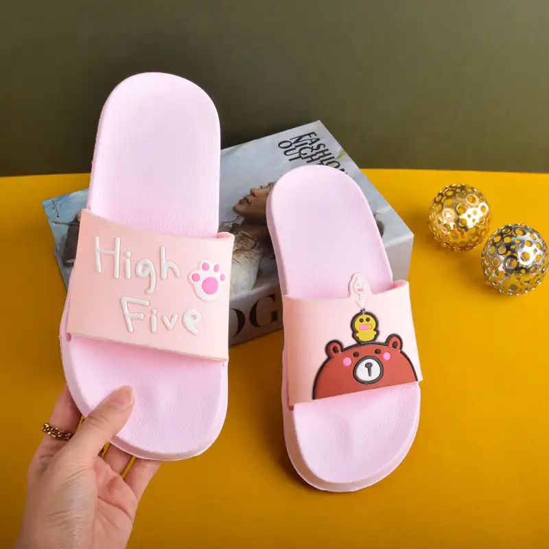 دمپایی زنانه پایون مدل High Five PK.2856