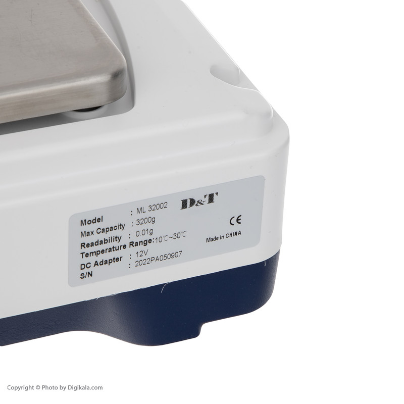 ترازو آزمایشگاهی دی اَند تی مدل ML 32002