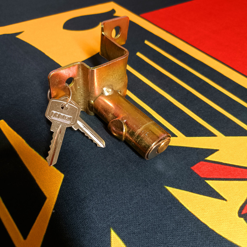 قفل کاپوت خودرو مدل MAMOL مناسب برای پراید