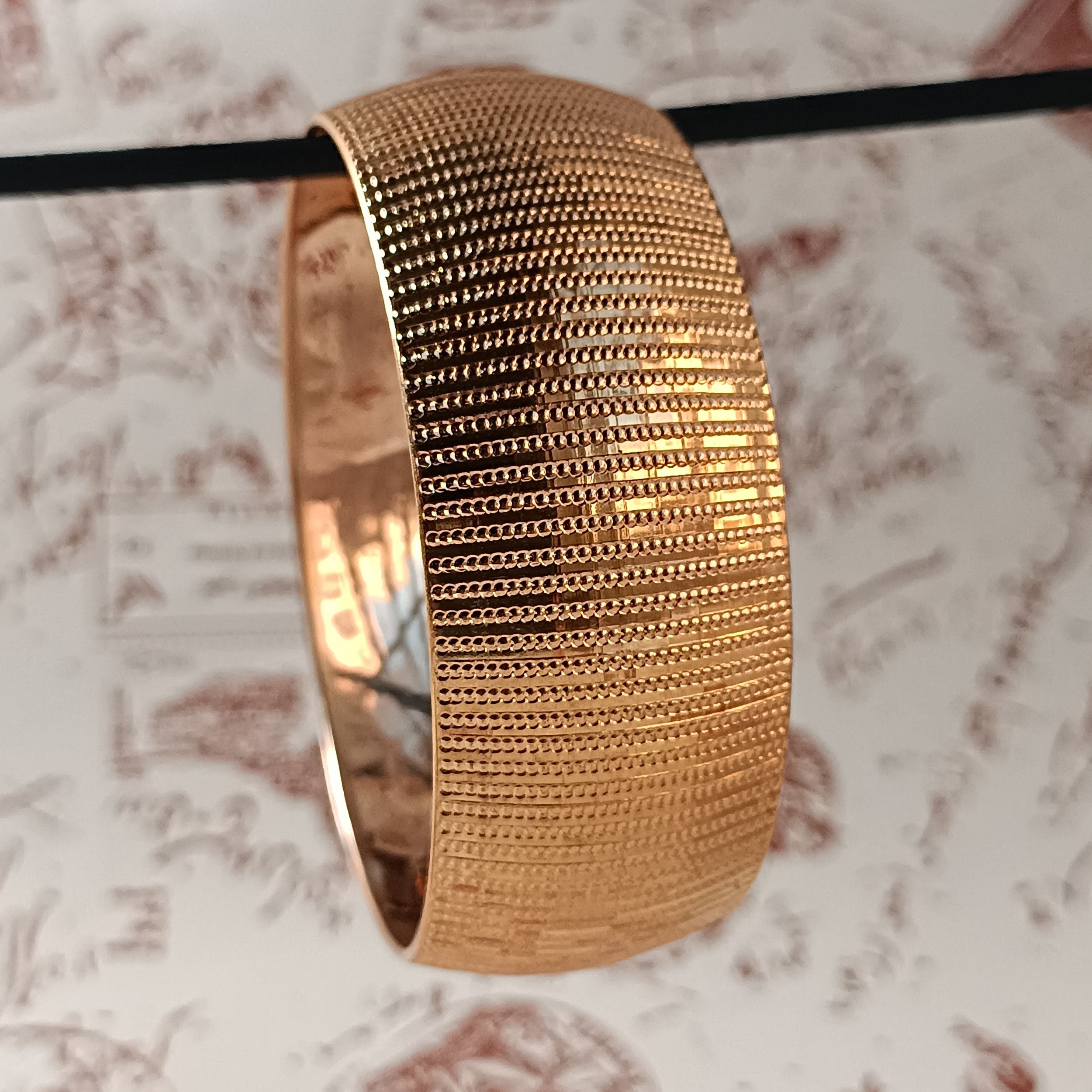 النگو طلا 18 عیار زنانه مدل تک پوش پهن رز کد 410S3 النگو طلا 18 عیار زنانه مدل تک پوش پهن رز کد 410S3