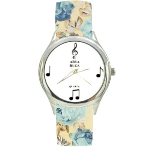 ساعت مچی عقربه ای زنانه مدل  بند پارچه ای کد 4605