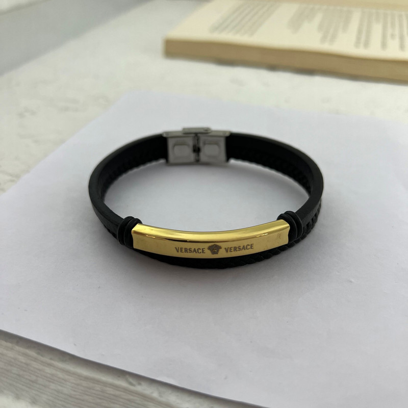 دستبند مردانه مدل B4707 دستبند مردانه مدل B4707