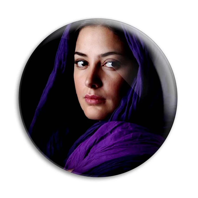مگنت پرمانه طرح طناز طباطبایی کد pmag.20960